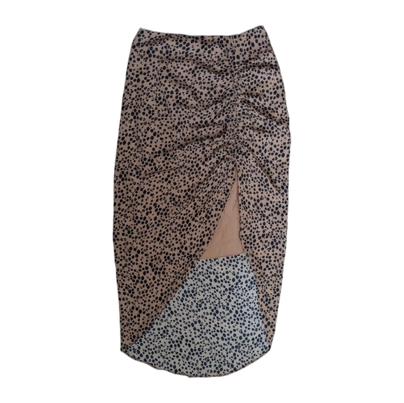 0 • BB Dakota • Animal Print Ruched Awakening Midi Skirt - Picture 2 of 5